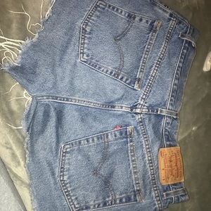 vintage high waisted Levi’s